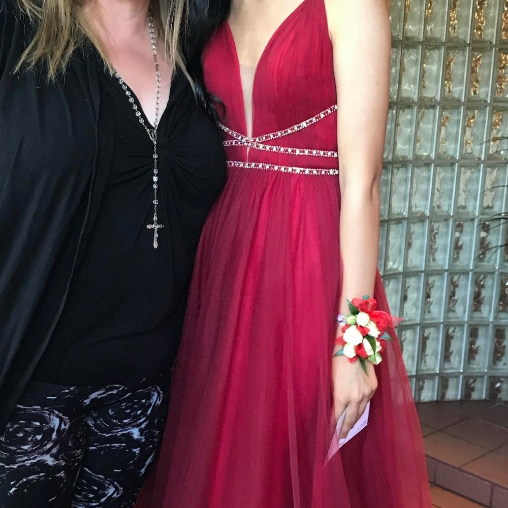 Prom Dress - Picture 3 of 5